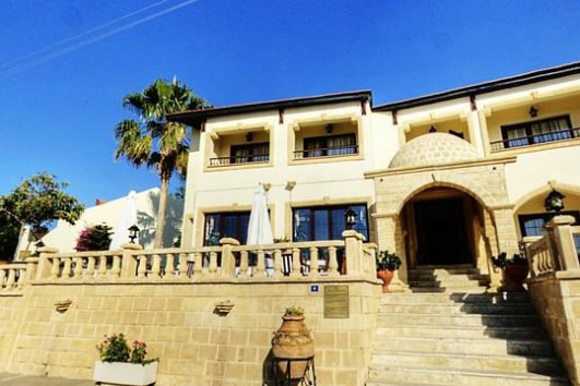 Bellapais Monastery Village Hotel | Elissa Tur